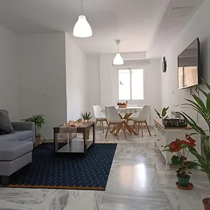 https://luxury-flat-calle-victoria-malaga-centro.1costadelsol.com